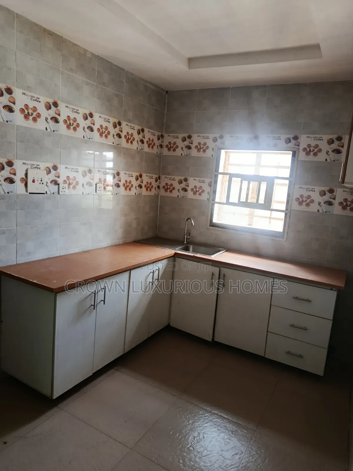 3bdrm Block of Flats in Olugbon Estate, Ibadan for rent in Ibadan