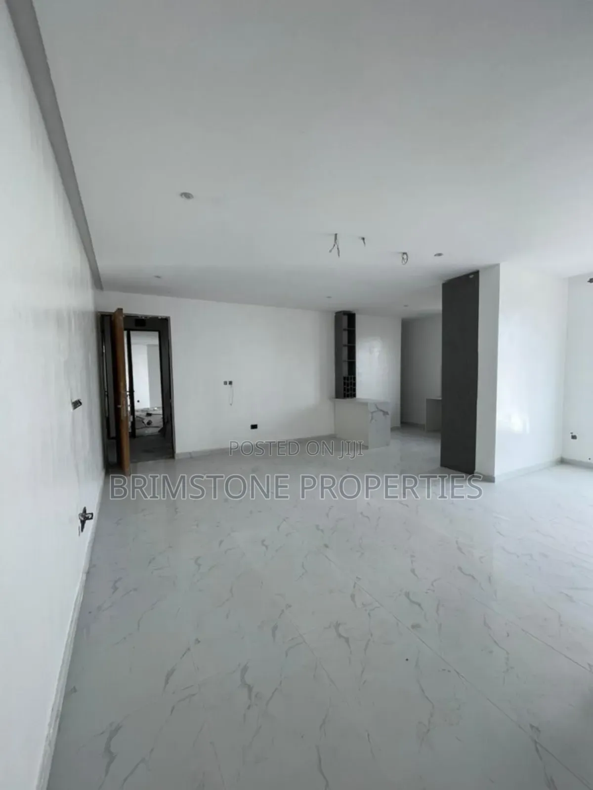 Furnished 2bdrm Apartment in Lekki Phase 1 for sale in Lekki Phase 1