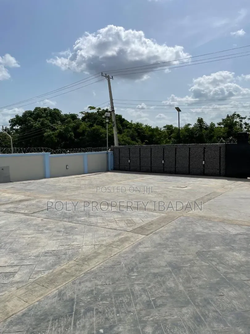 1bdrm Block of Flats in Riche Garden Estate,, Rind Road for rent in Rind Road