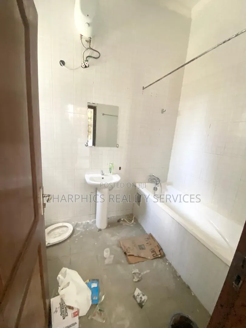 2bdrm Apartment in Lekki Phase 1 for rent in Lekki Phase 1