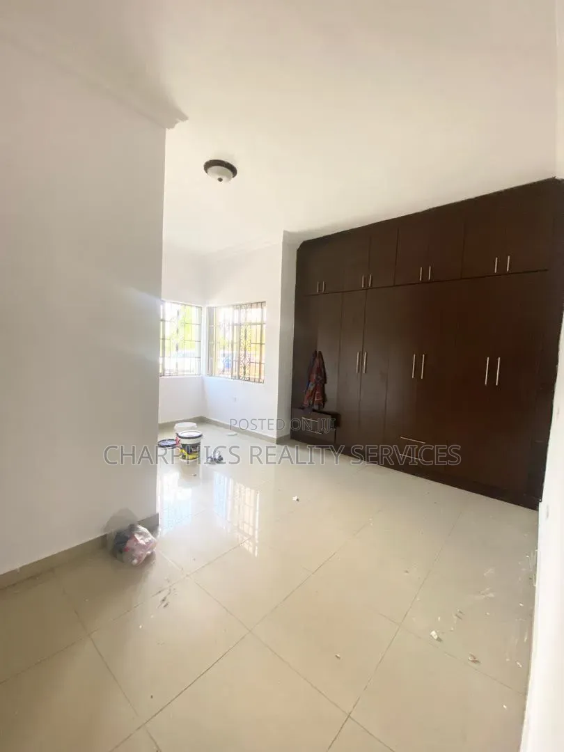 2bdrm Apartment in Lekki Phase 1 for rent in Lekki Phase 1