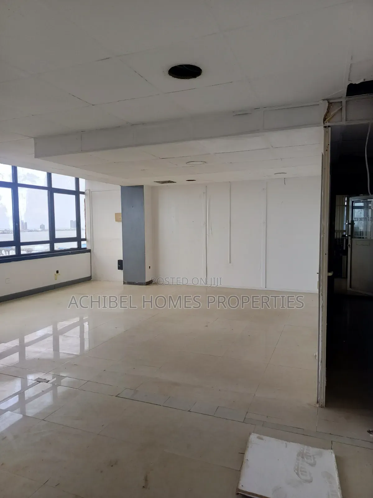 A 60 Square Meter Office Space Off Broad Street in Lagos Island / Lagos Island