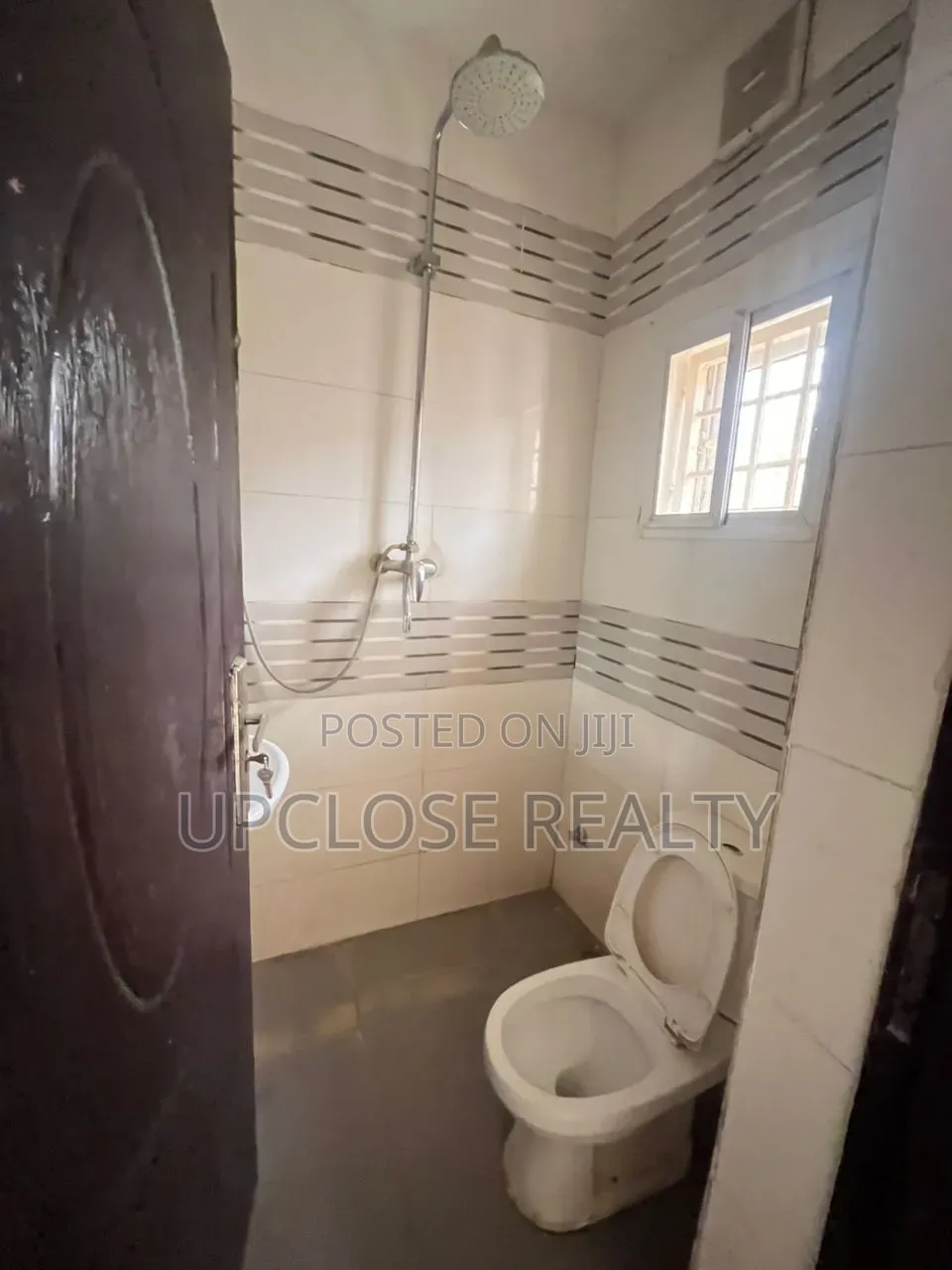 4bdrm Townhouse/Terrace in Guzape District for sale in Guzape District