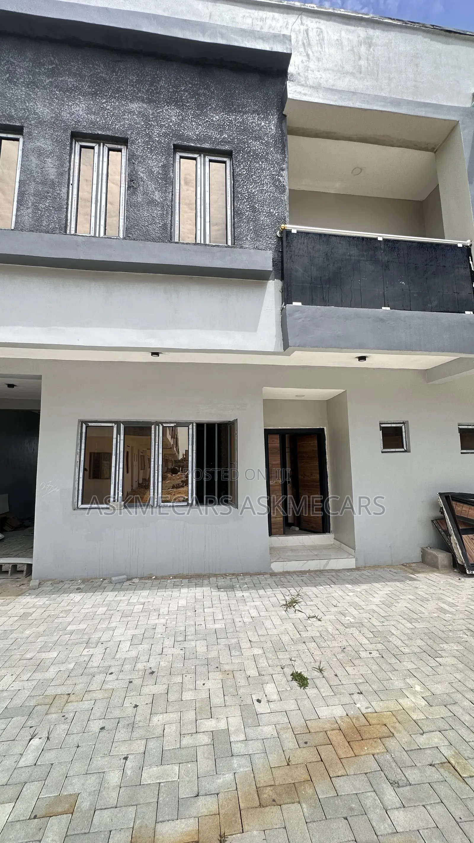 3bdrm Duplex in Abrahim Adesanya, Ajah for rent in Ajah