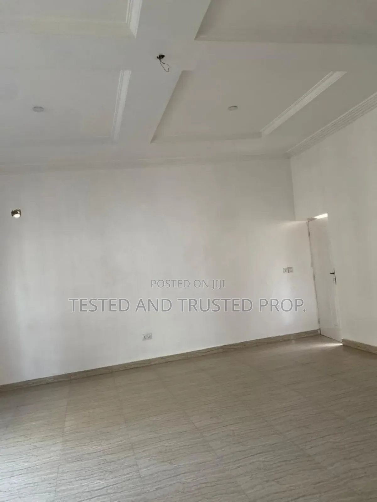 Studio Apartment in Orchid, Chevron for rent in Chevron