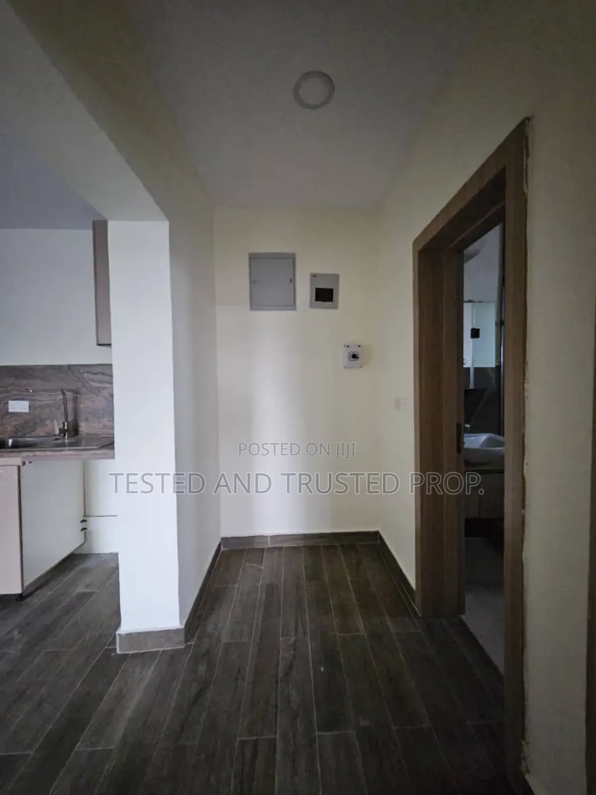 1bdrm Apartment in Orchid, Chevron for rent in Chevron