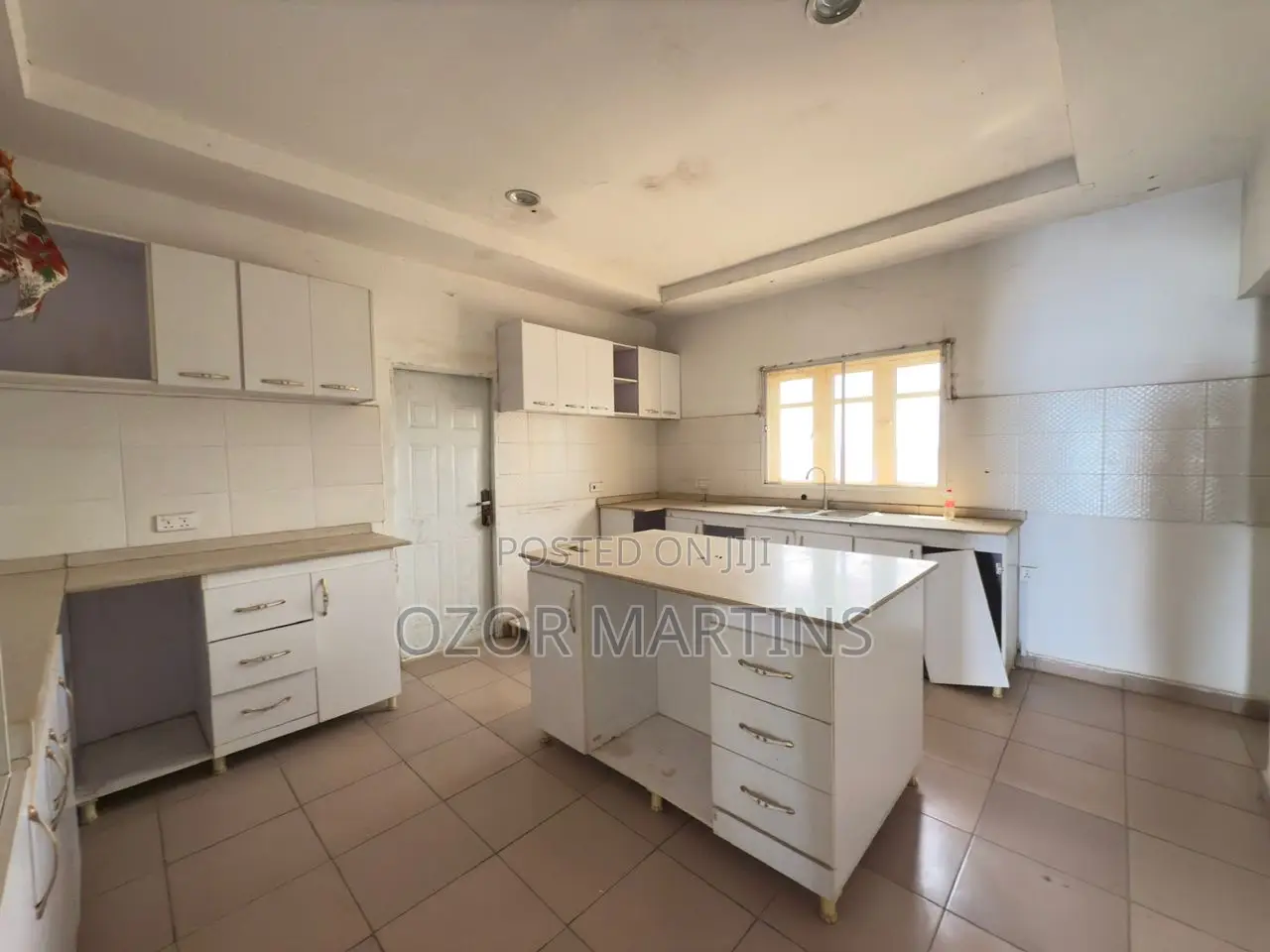 3bdrm Apartment in Wuye for sale in Wuye