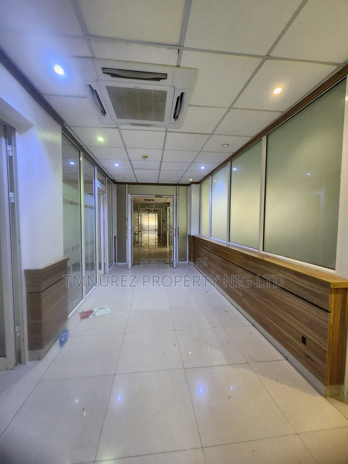 Standard Office Space for Rent Vi in Ahmadu Bello Way