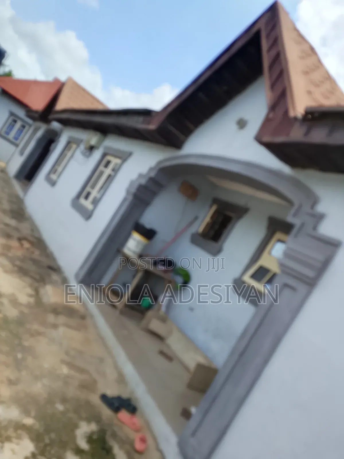 Furnished 7bdrm Block of Flats in Oluyika Estate, Igbogbo for sale in Igbogbo