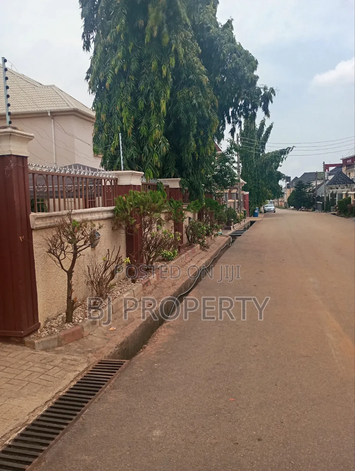 4bdrm Block of Flats in Hill View, Kubwa for rent in Kubwa