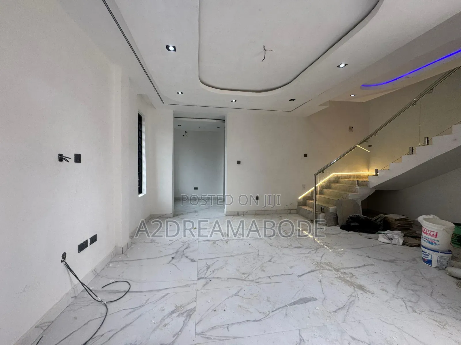 4bdrm Duplex in Ohna, Aguda / Ogba for sale in Aguda / Ogba