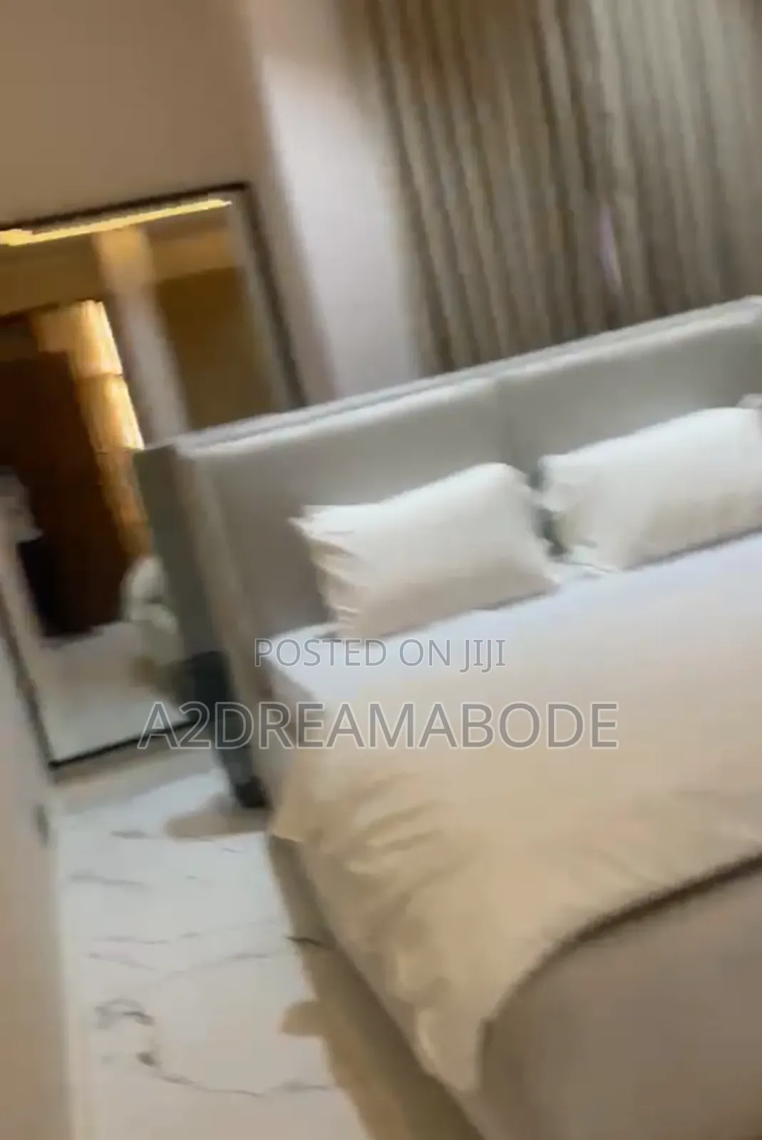Furnished 3bdrm Apartment in Osborne for sale in Osborne Foreshore Estate
