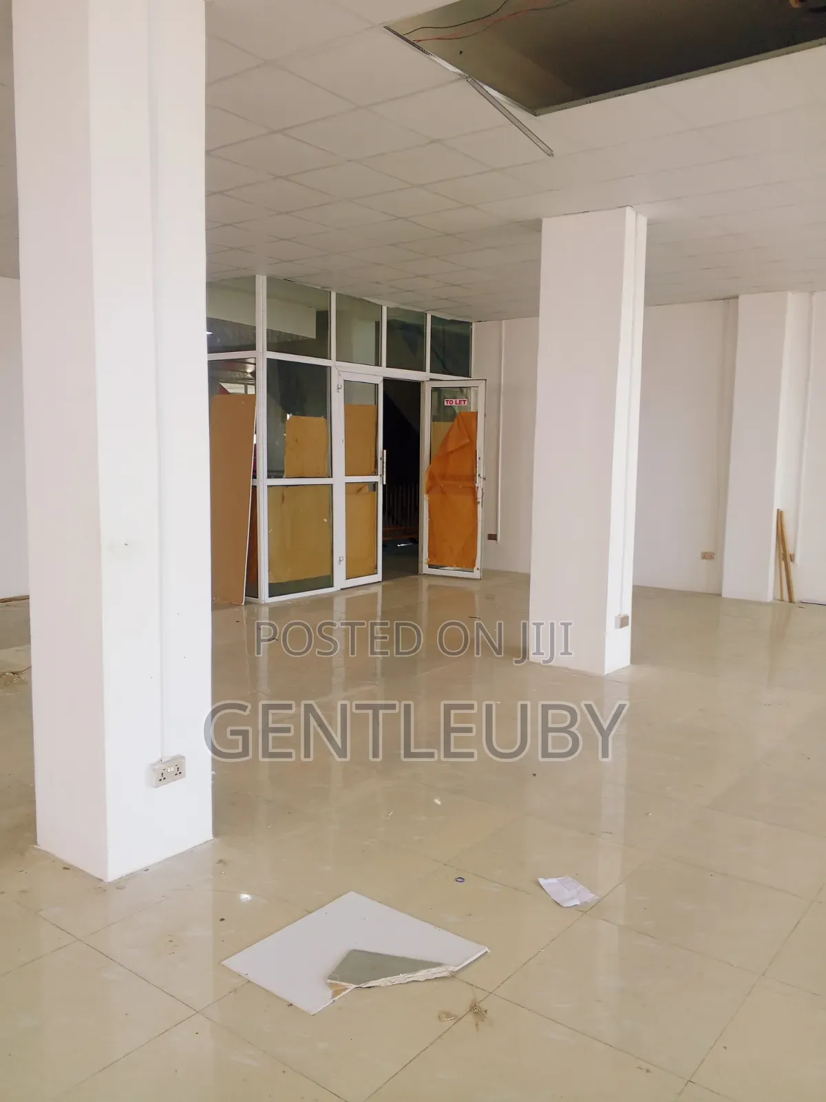 Shop /Office Space for Rent, Oniru in Lekki Phase 1