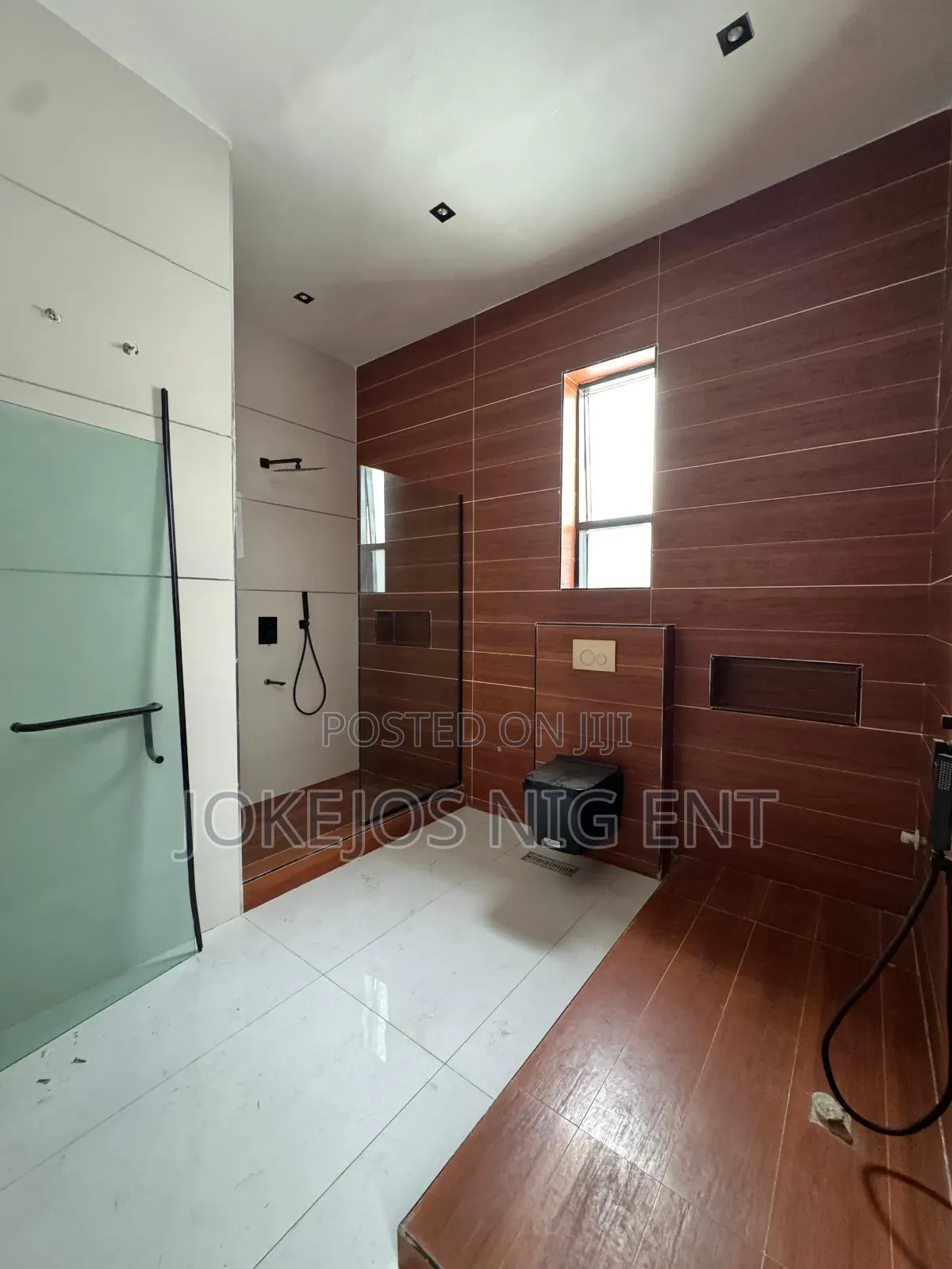 4bdrm Duplex in Lekki County Home, Ikota for sale in Ikota