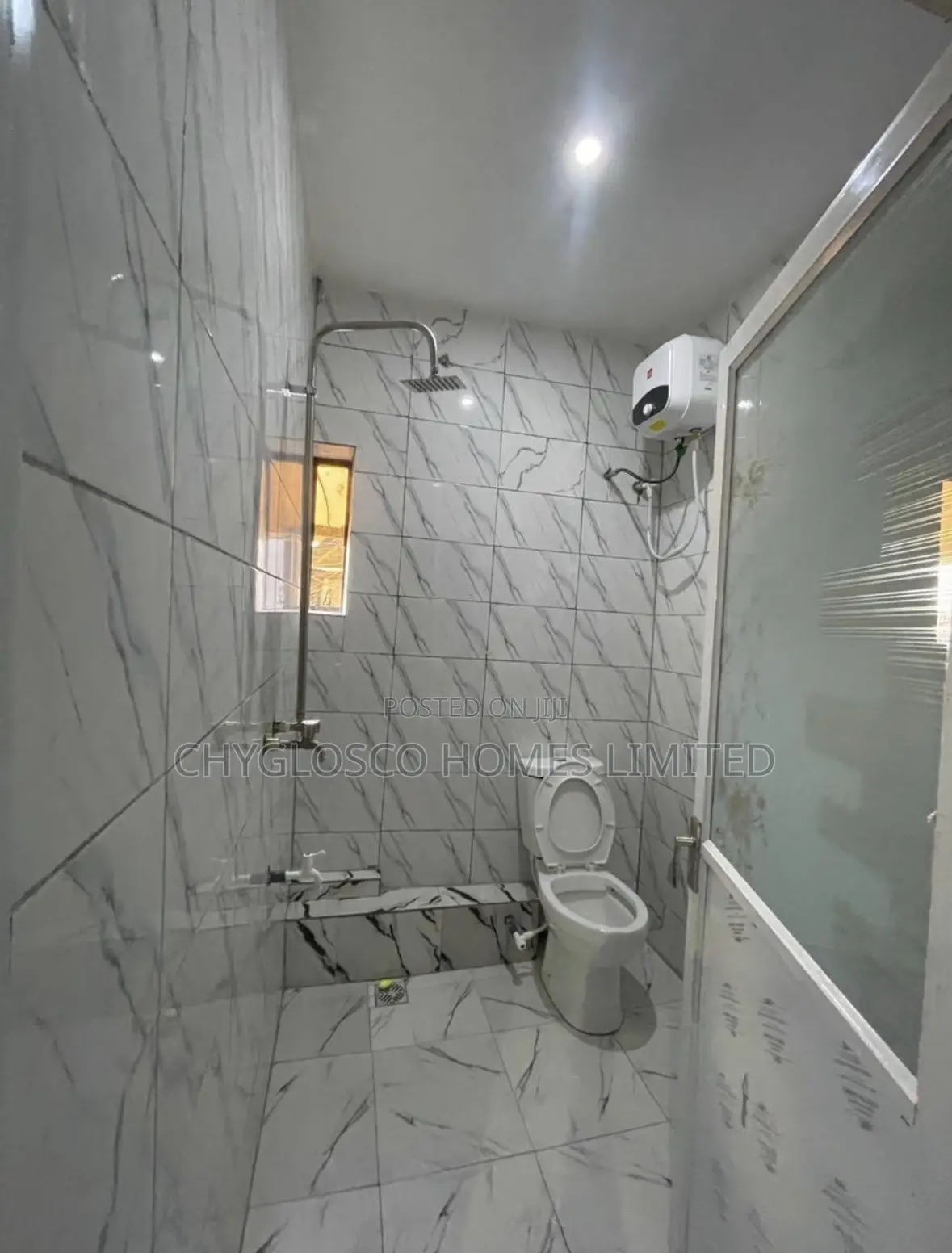 Furnished 15bdrm Duplex in Rumuahalu for sale in Rumuahalu