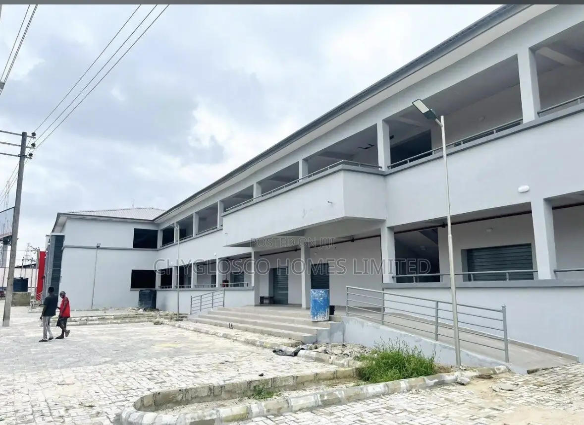 Shopping Complex in Trans Amadi for Sale in Trans Amadi