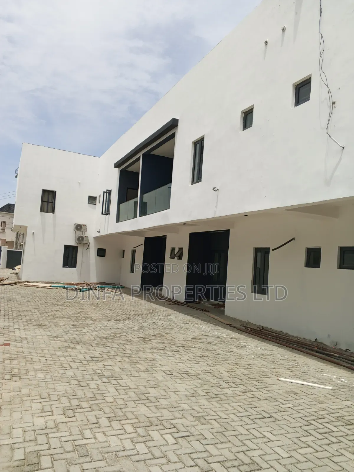 4bdrm Duplex in Ikota Gra for sale in Ikota
