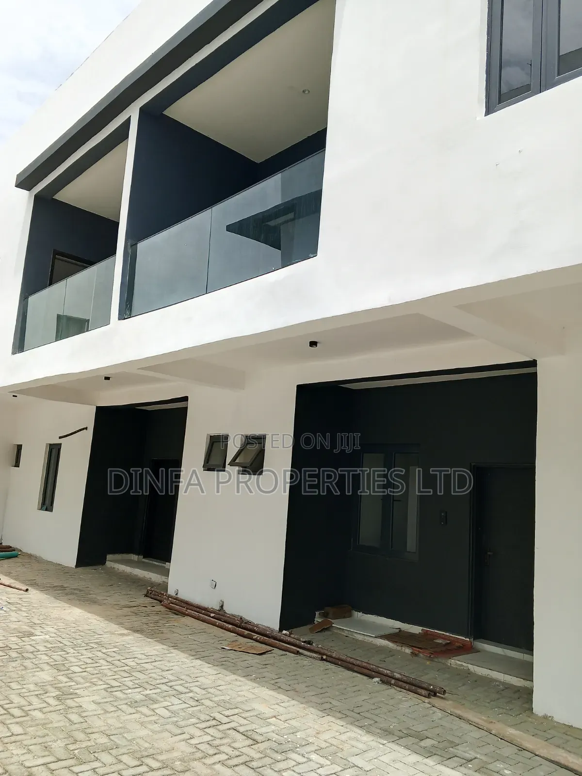 4bdrm Duplex in Ikota Gra for sale in Ikota