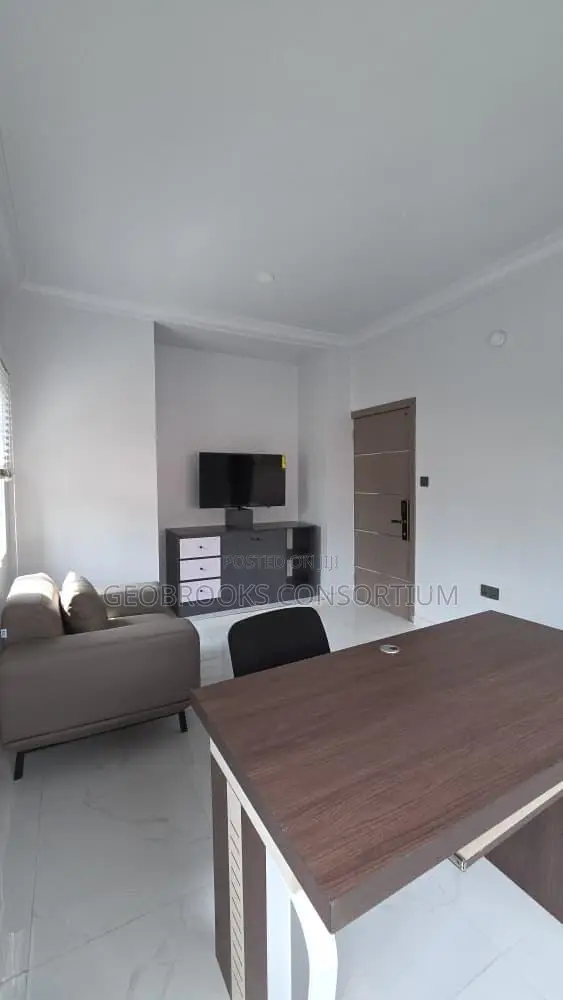 Premium Fully Furnished 3-Bedroom Office Space for Rent – New Bodija. in Bodija