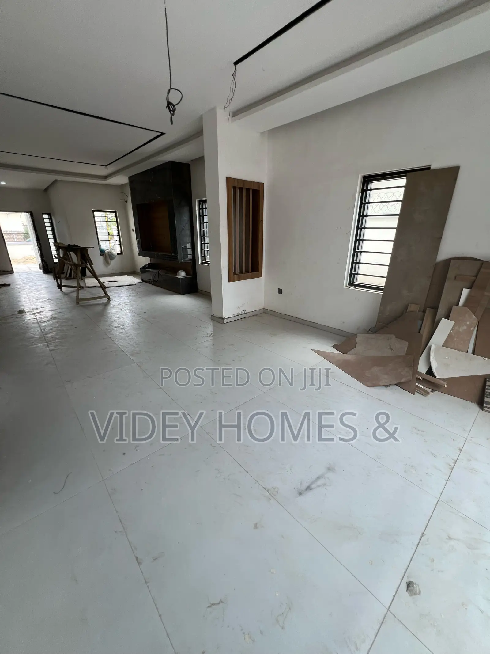 5bdrm Duplex in Basic Estate, Lokogoma for sale in Lokogoma