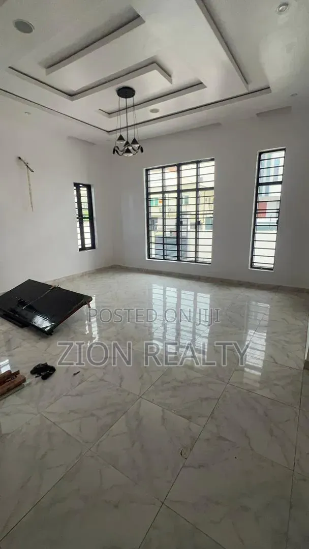 5bdrm Duplex in Sangotedo for rent in Sangotedo