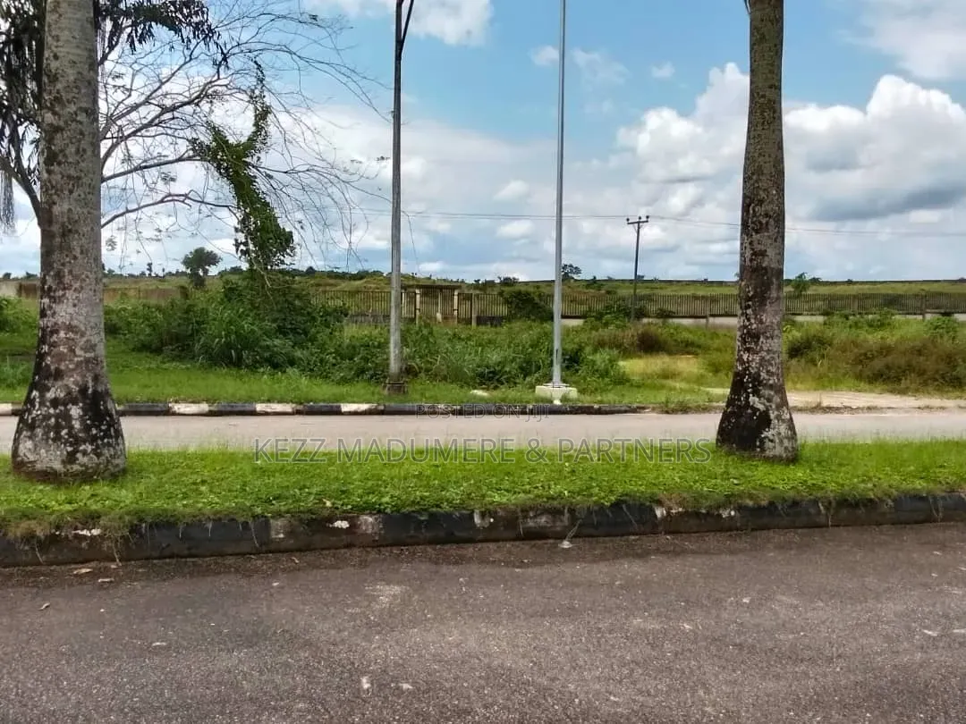 For Sale : 4 Plots MCC Orji Toronto Road, Owerri ,Imo State in Owerri