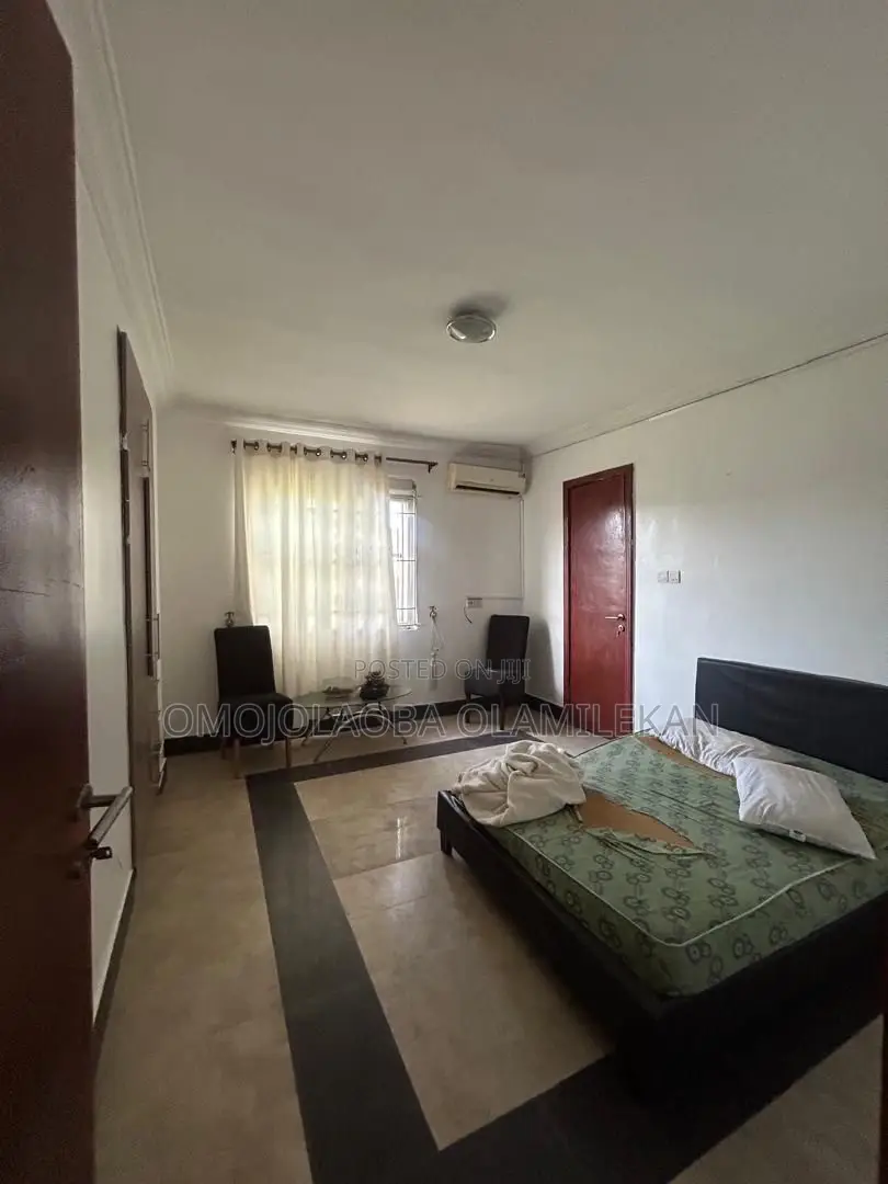 5bdrm Duplex in Lekki Phase 1 for rent in Lekki Phase 1