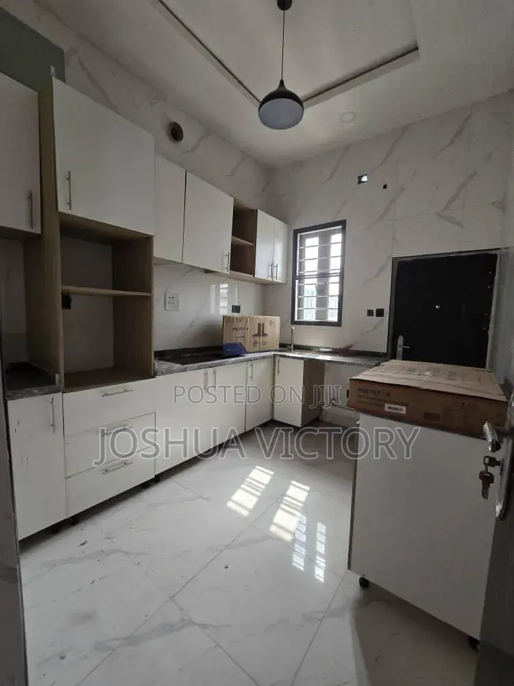 1bdrm Room & Parlour in Victoria Garden, Ilaje / Lekki for rent in Ilaje / Lekki