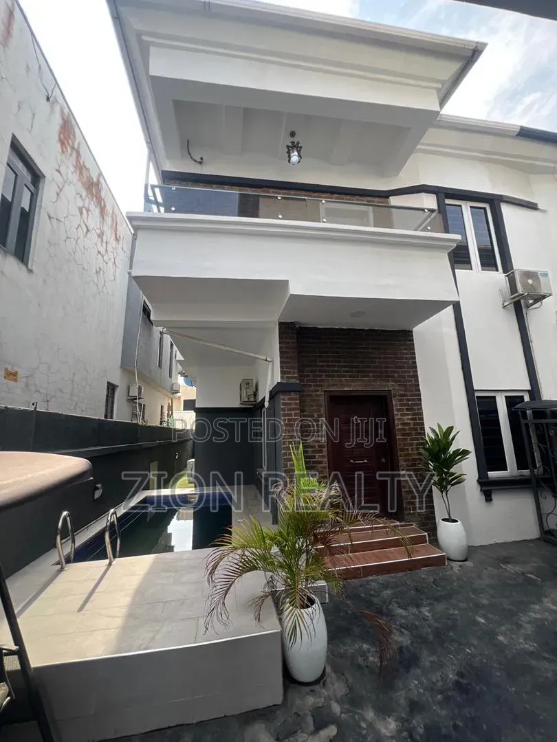 Furnished 4bdrm Duplex in Agungi for rent in Agungi