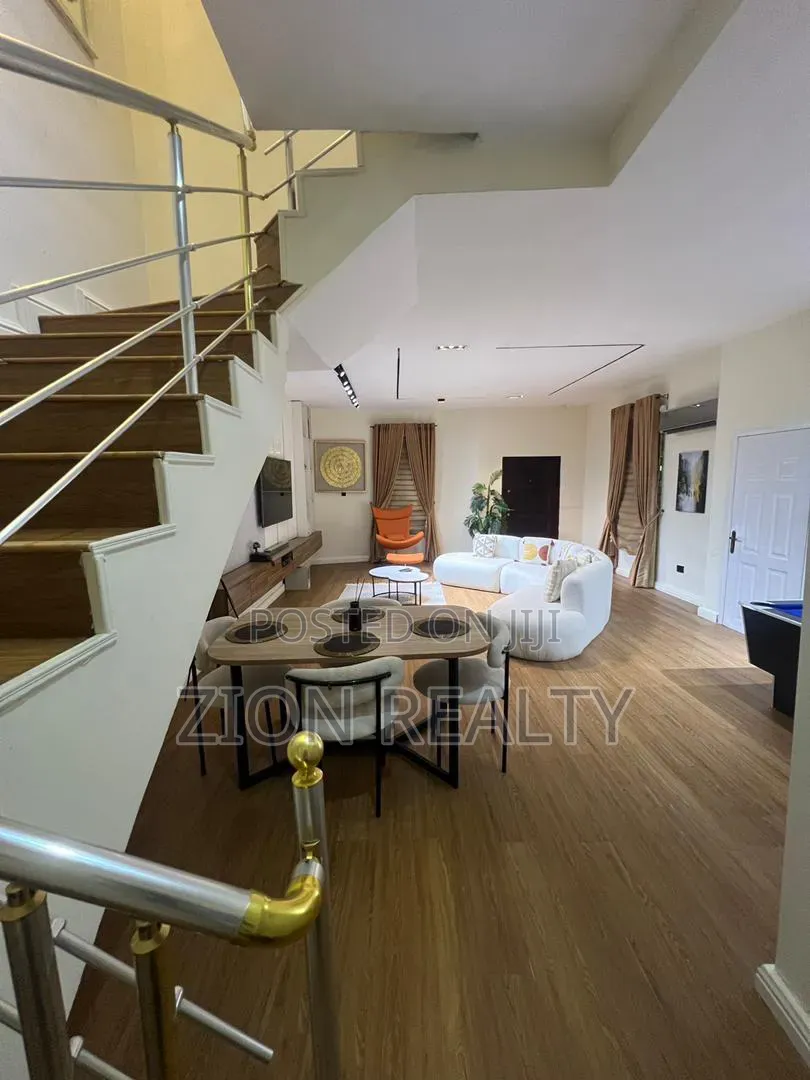 Furnished 4bdrm Duplex in Agungi for rent in Agungi