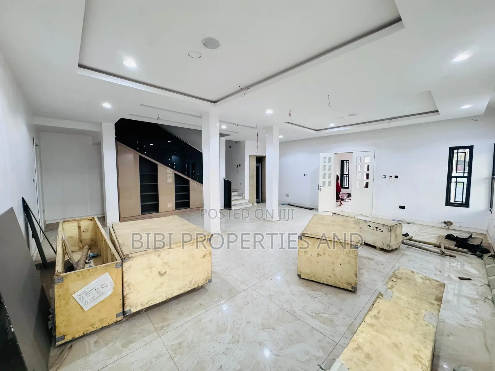 5bdrm Duplex in Guzape District for sale in Guzape District