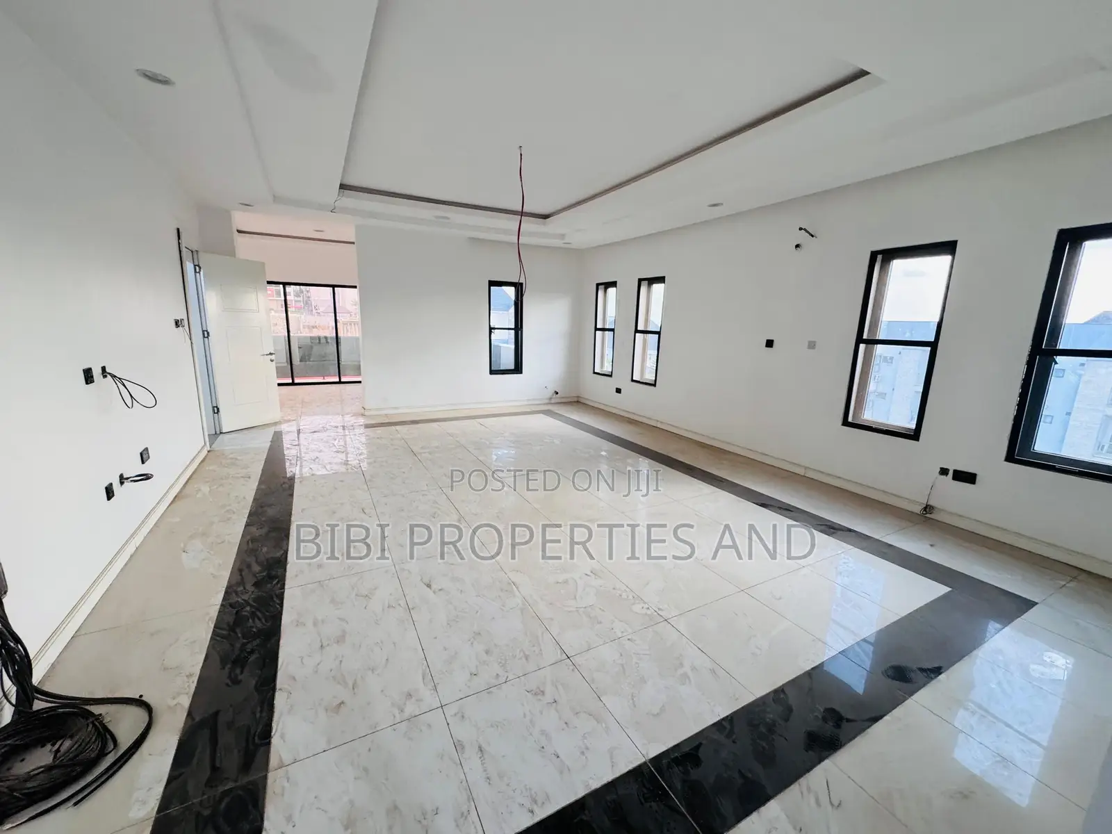 5bdrm Duplex in Guzape District for sale in Guzape District