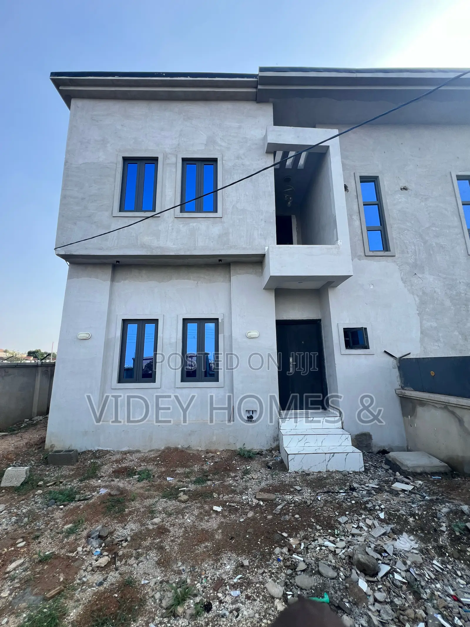 4bdrm Duplex in Taal Orange Estate, Karu-Nasarawa for sale in Karu-Nasarawa