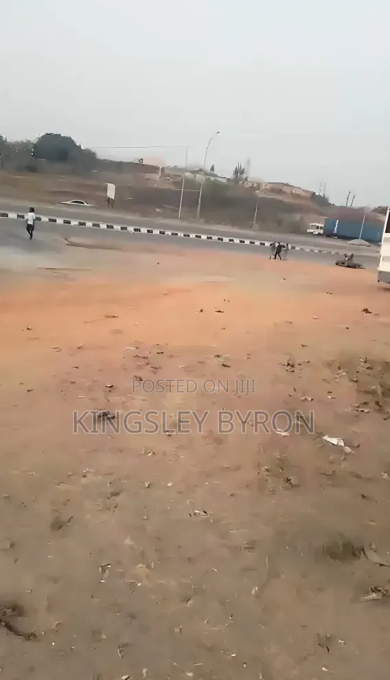 Perfect 8,145sqm at the Kubwa Express Way for Filling Station in Life Camp