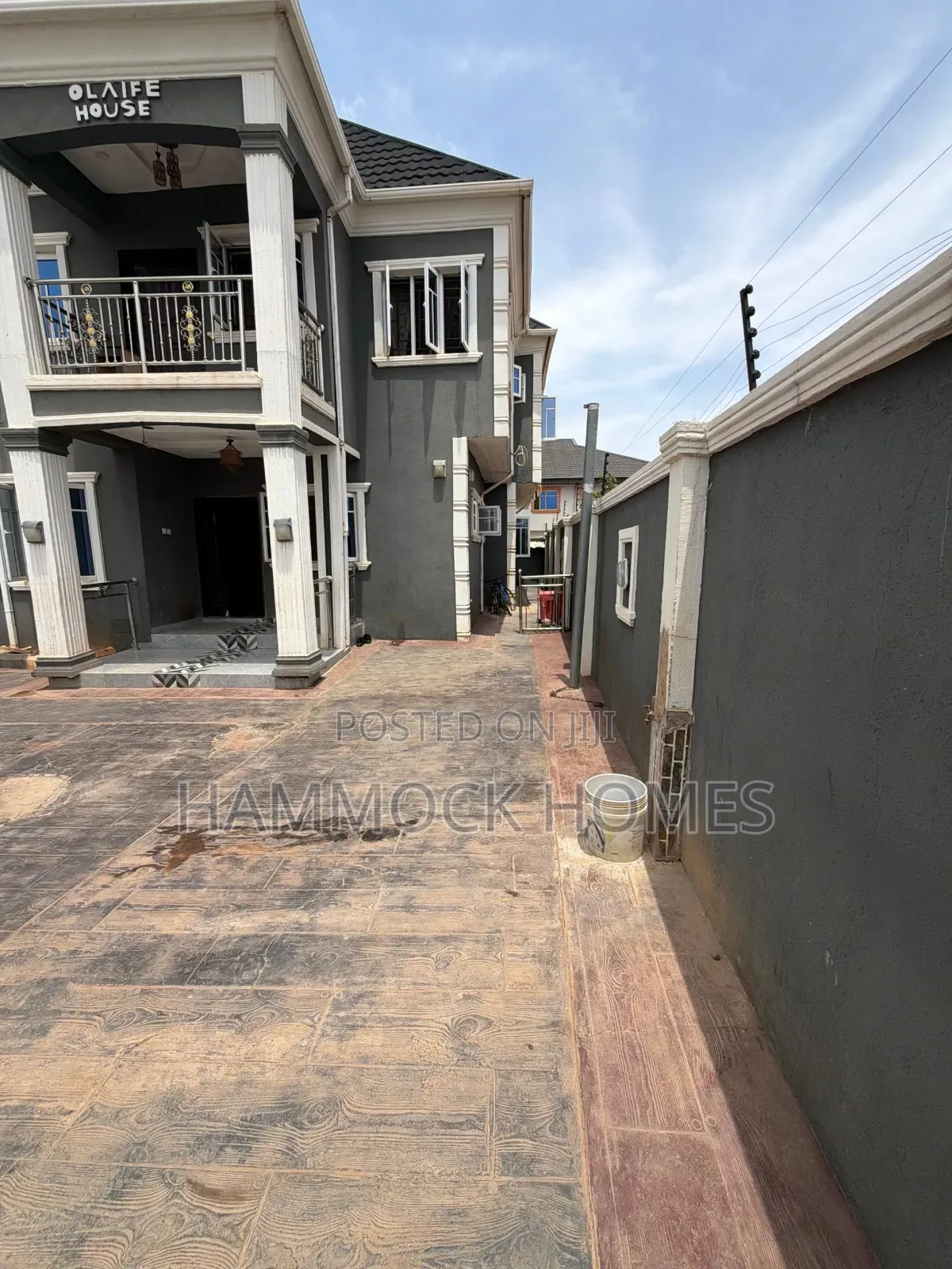 4bdrm Duplex in Kiatoom Close, Akobo for sale in Akobo