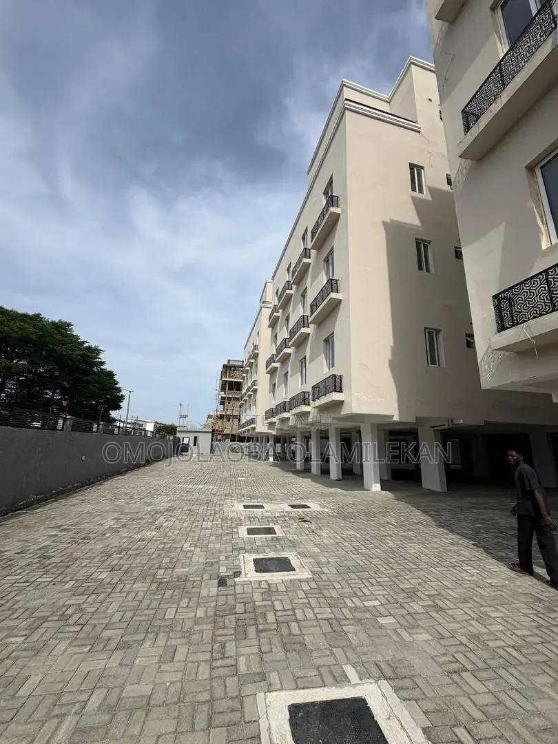 2bdrm Apartment in Ikate for sale in Ikate