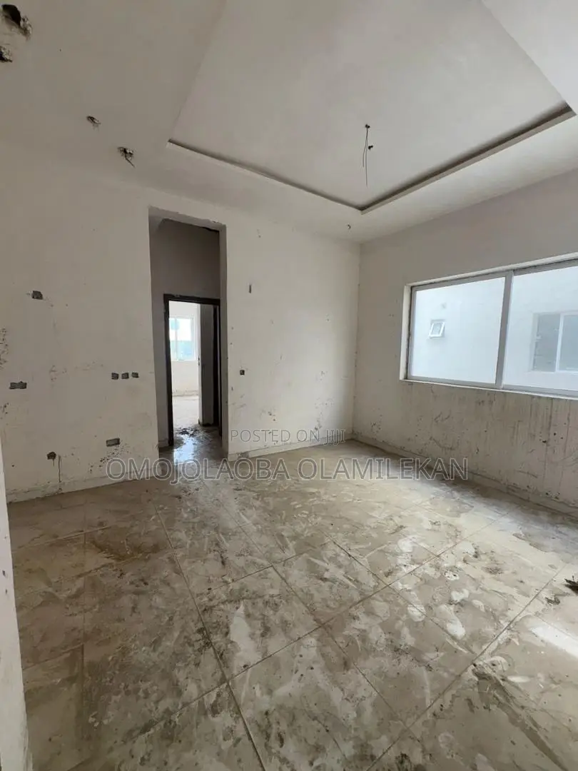 2bdrm Apartment in Ikate for sale in Ikate