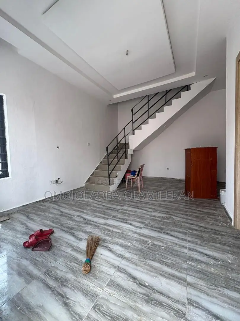 1bdrm Duplex in Ikate for rent in Ikate