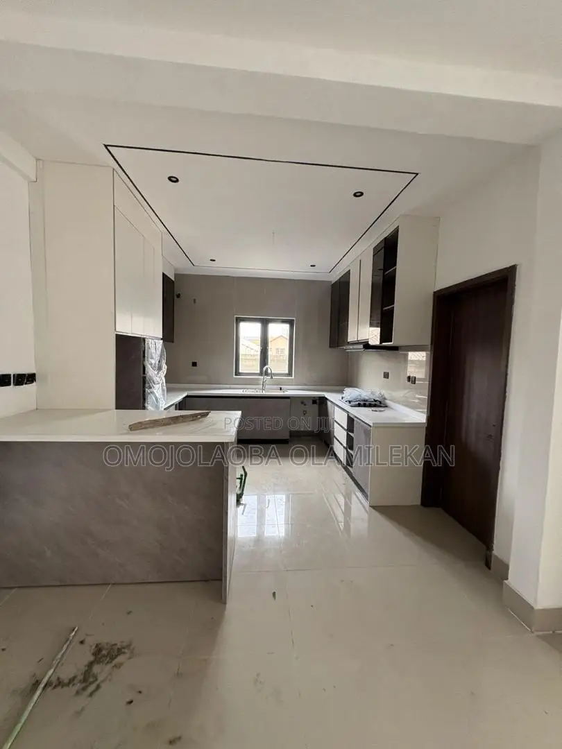 2bdrm Apartment in Ikate for rent in Ikate