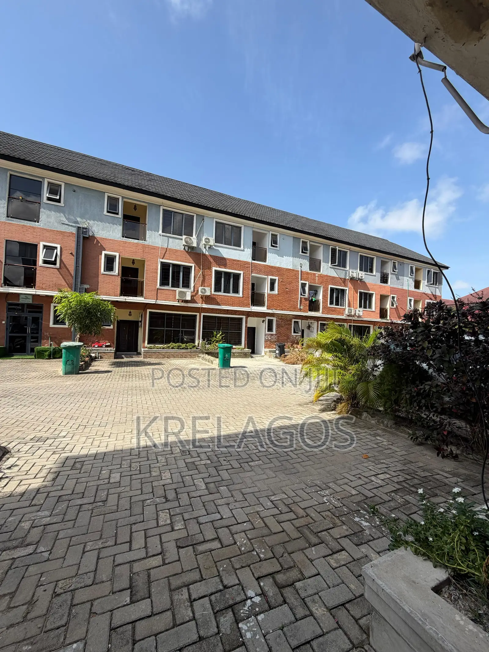 4bdrm Duplex in Osapa london for rent in Osapa london