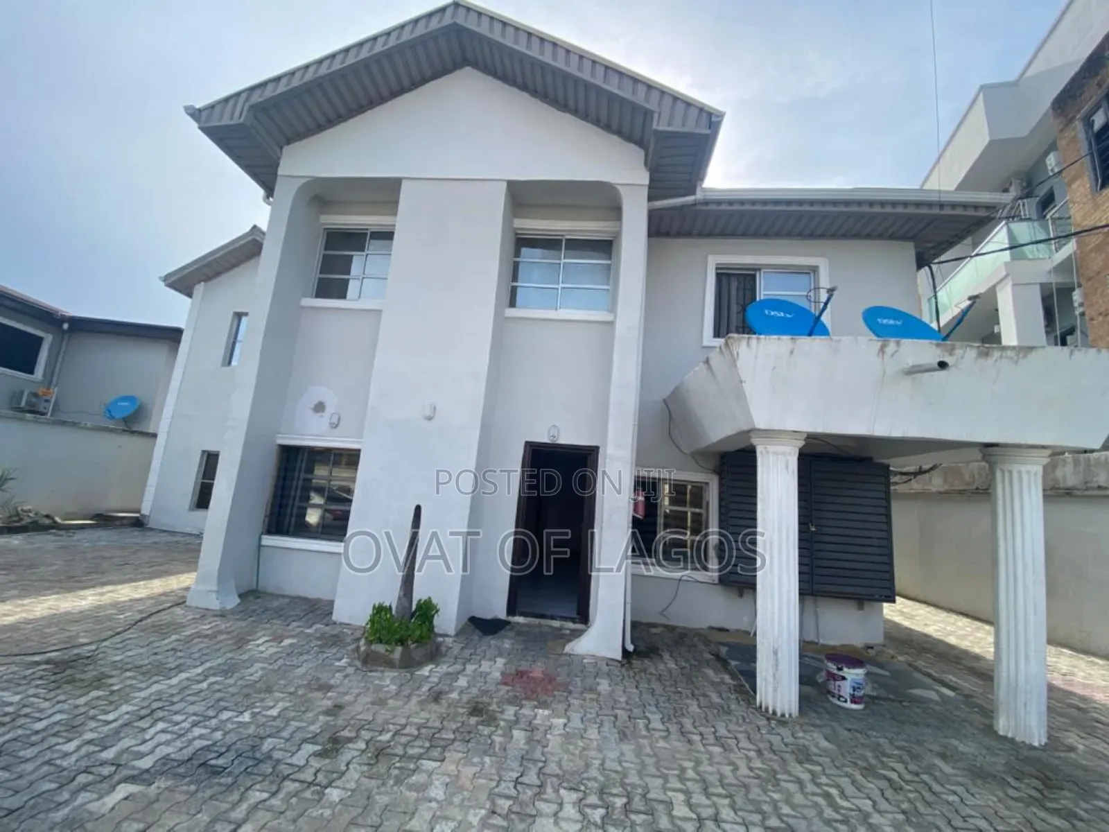 1bdrm Apartment in Lekki Conservative for rent in Lekki