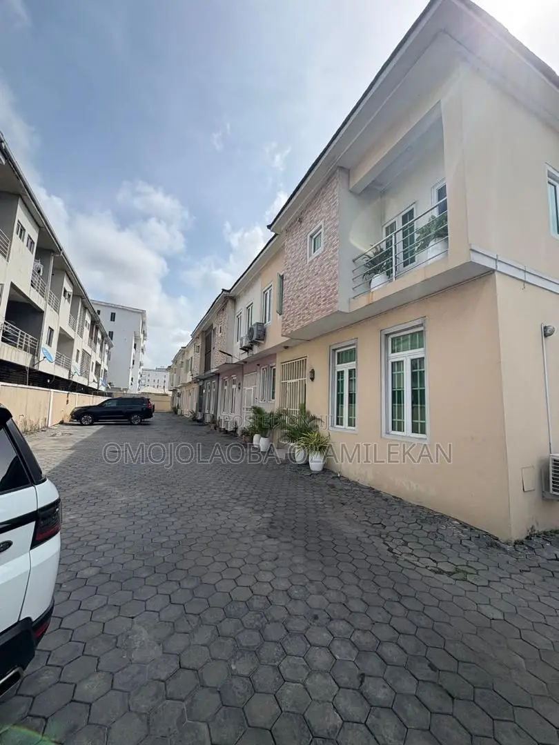 4bdrm Duplex in Ikate-Elegushi for rent in Ikate-Elegushi