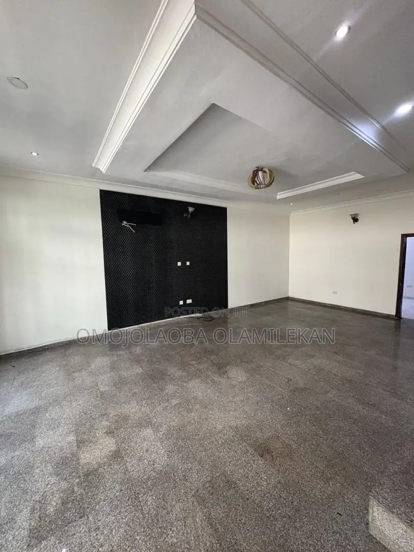 4bdrm Duplex in Ikate-Elegushi for rent in Ikate-Elegushi