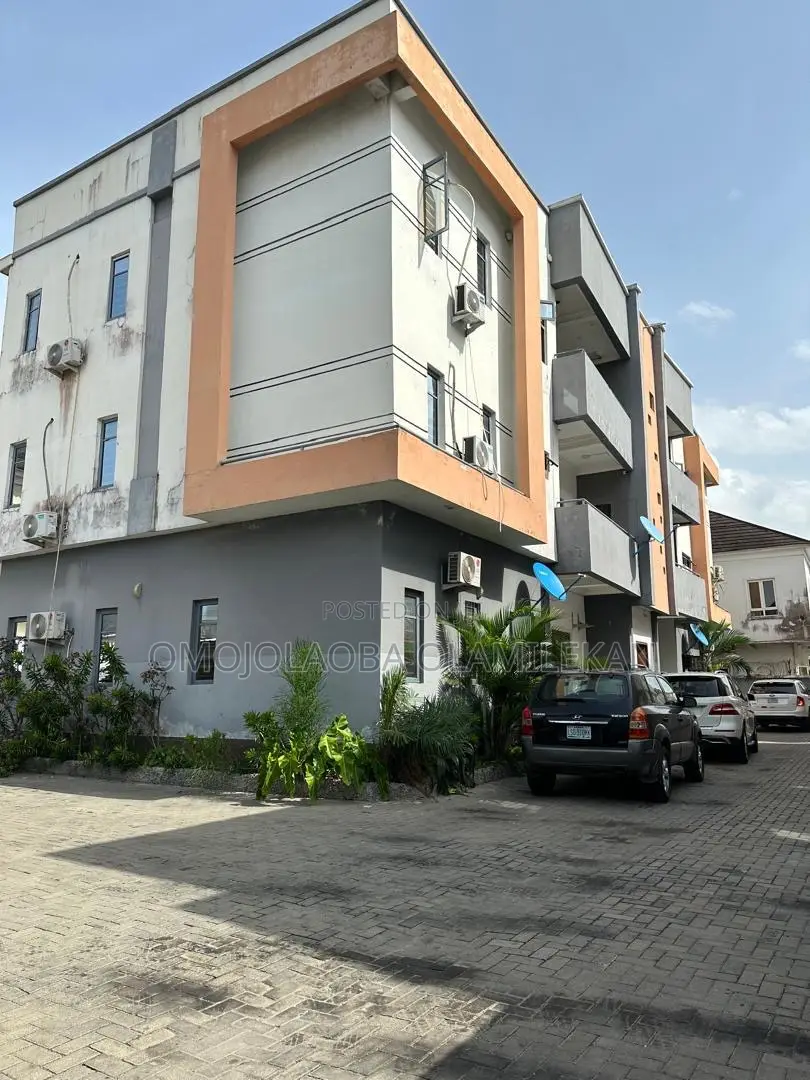 2bdrm Apartment in Chevron for rent in Chevron