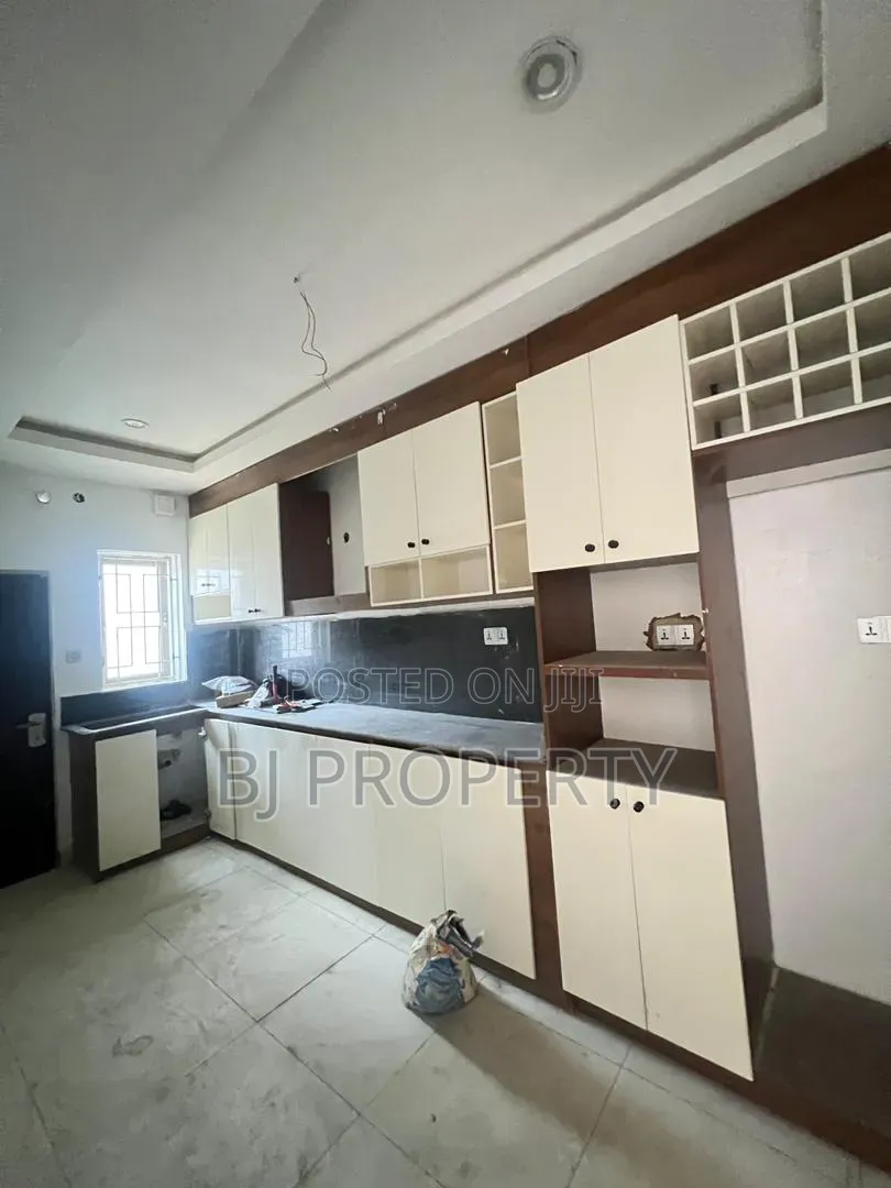 4bdrm Duplex in Guzape for rent in Guzape District