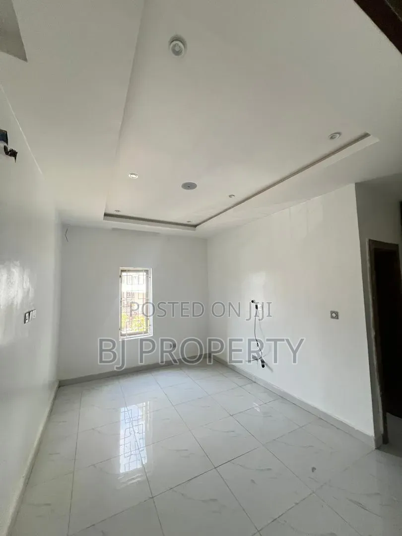 4bdrm Duplex in Guzape for rent in Guzape District