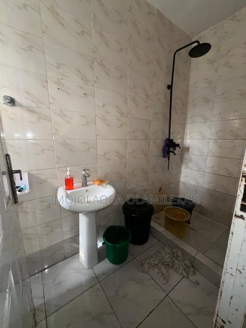 2bdrm Apartment in Chevron for rent in Chevron