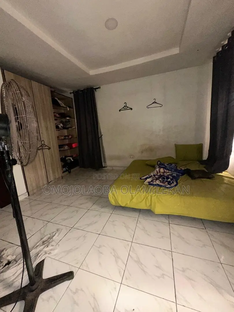 2bdrm Apartment in Chevron for rent in Chevron