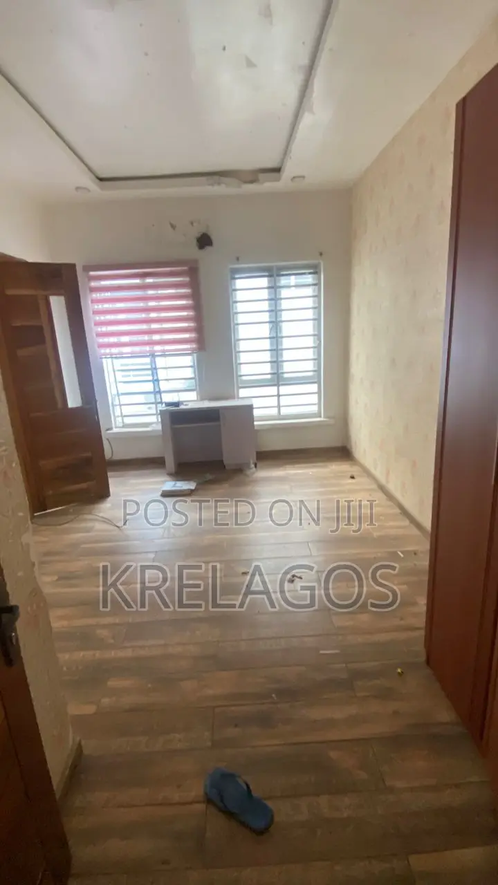 4bdrm Duplex in Osapa london for rent in Osapa london