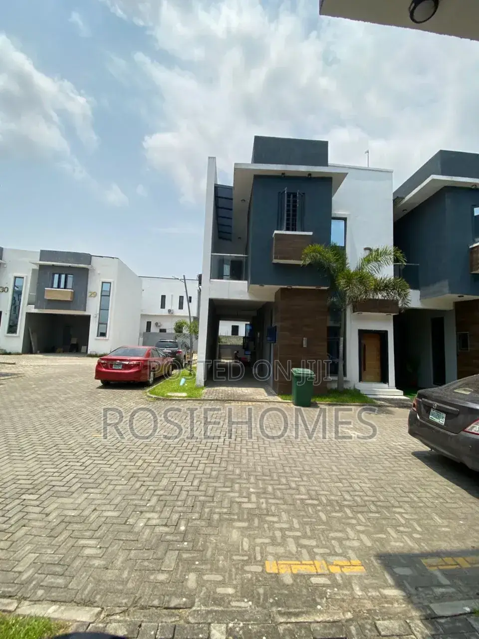 4bdrm Duplex in Palm City Estate, Ado / Ajah for sale in Ado / Ajah